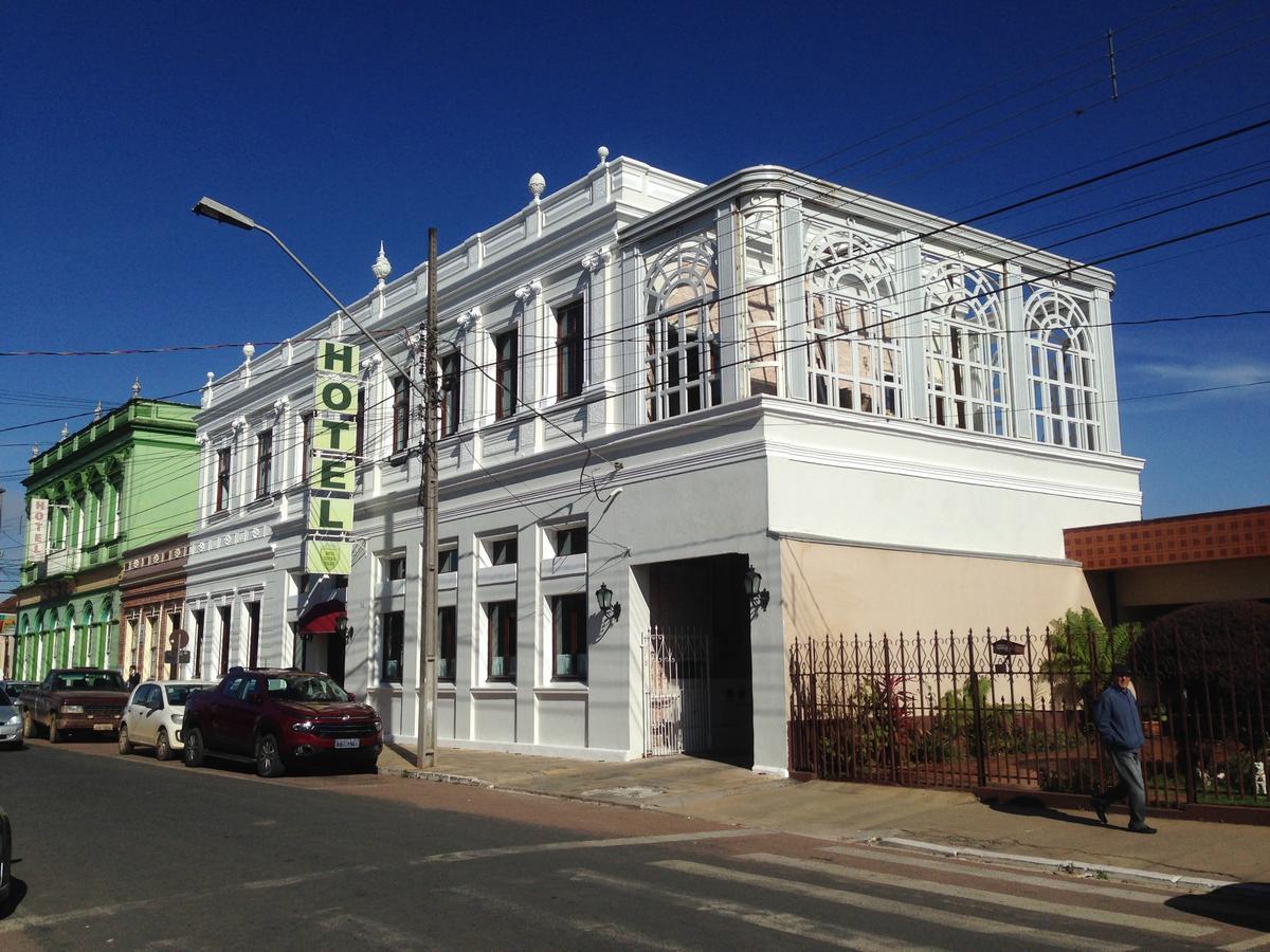 Central Palace Hotel Castro Exterior foto